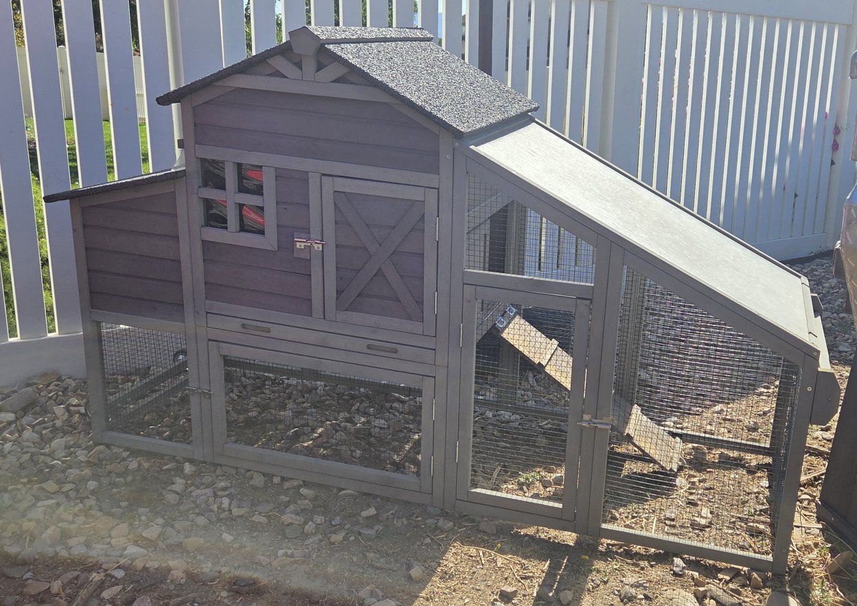 Mobile Wooden Chicken Coop & Run
