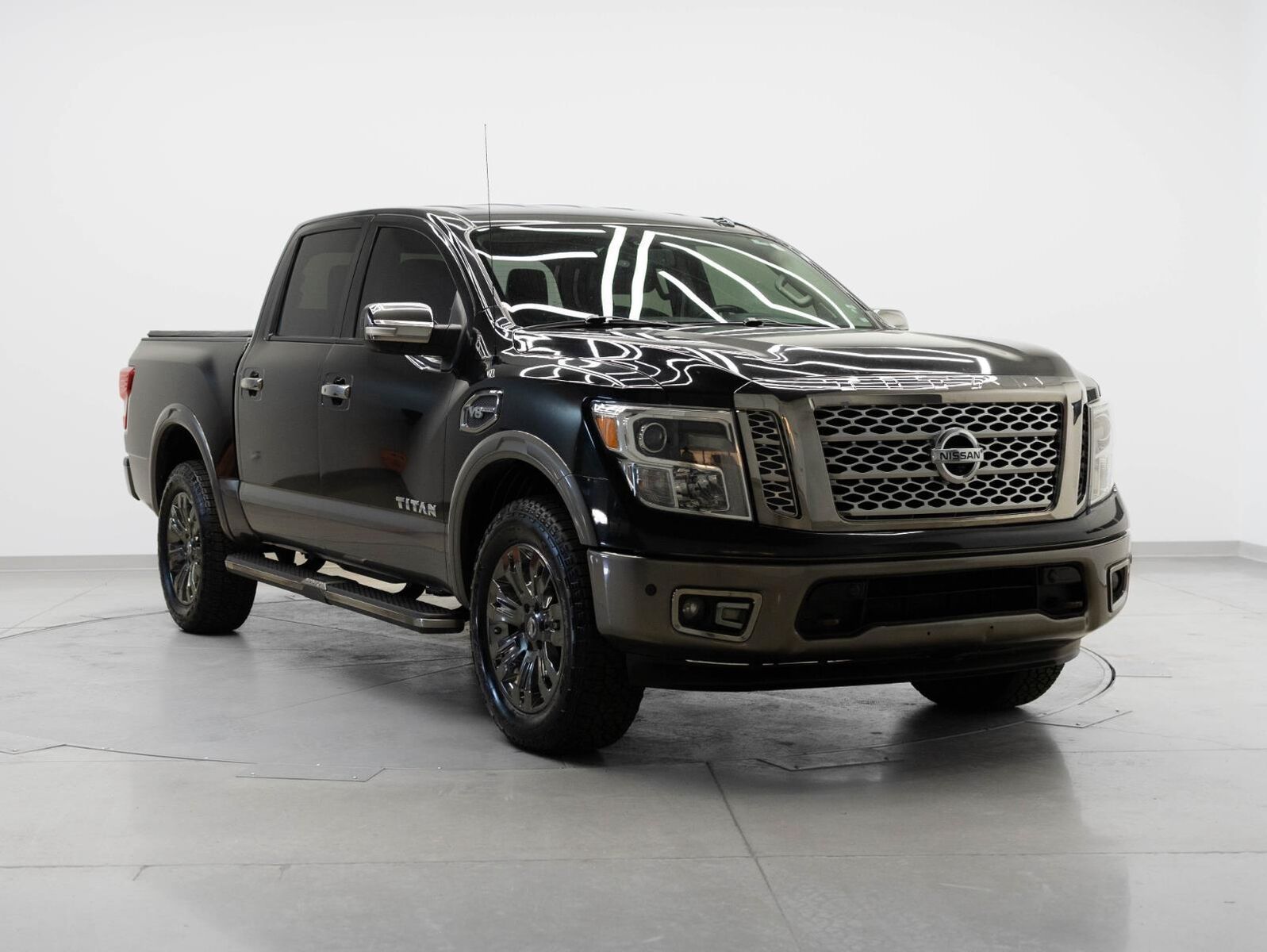 2017 Nissan Titan 