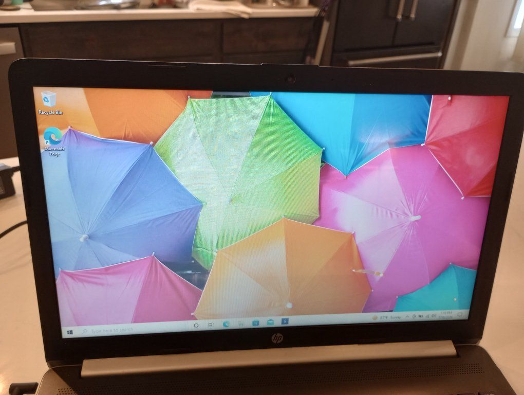 Main image 3