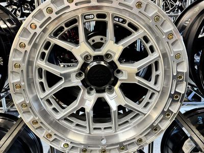 Lock Off-Road Commando 20x9 Wheel 6x139.7 Machine Clear Coat. Brand new set of 4 wheels.