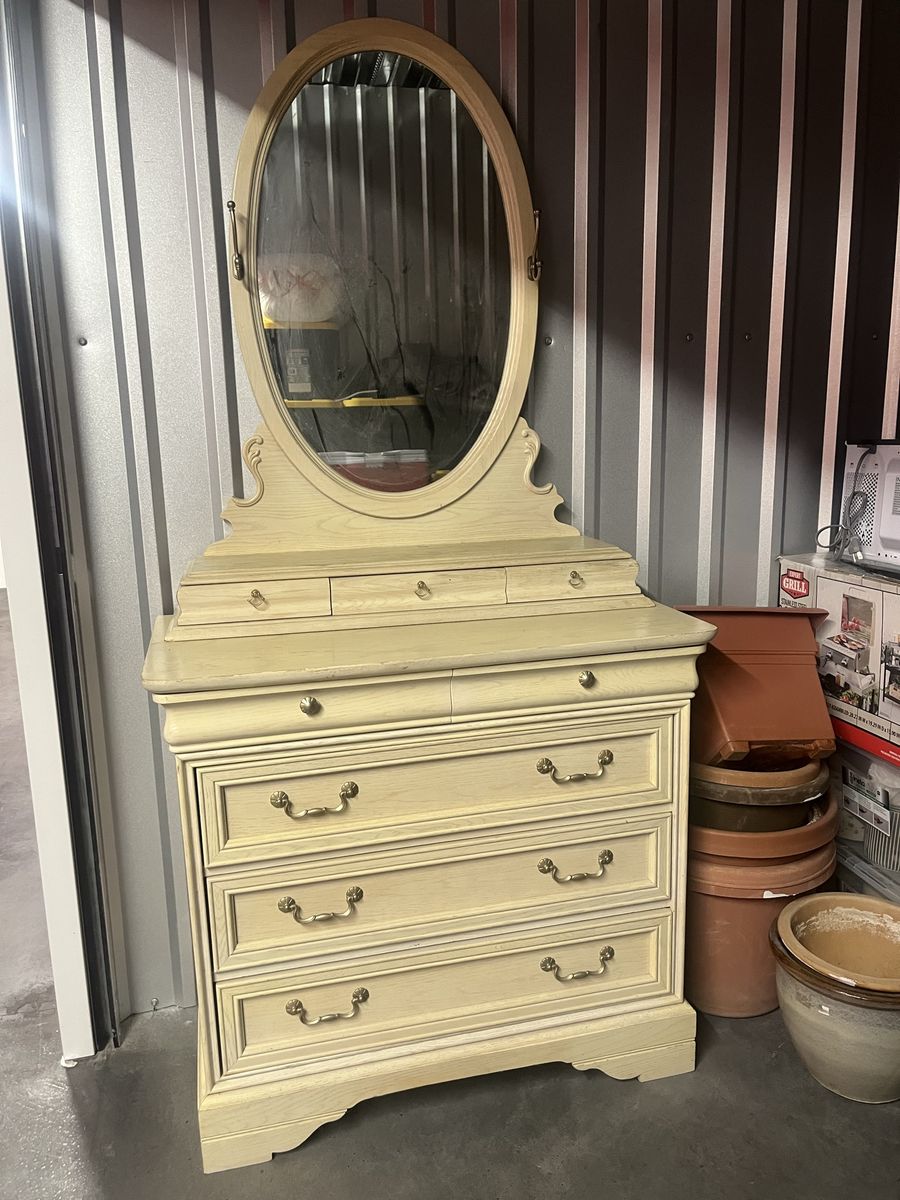 Vintage Light Cream Wood Dresser with Oval Mirror
