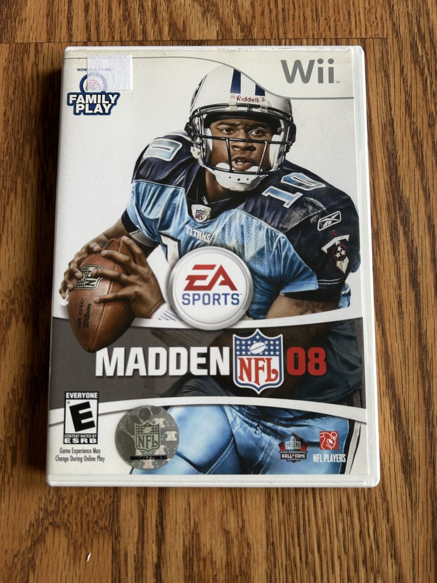 Nintendo Wii Madden, NFL 08 EA sports