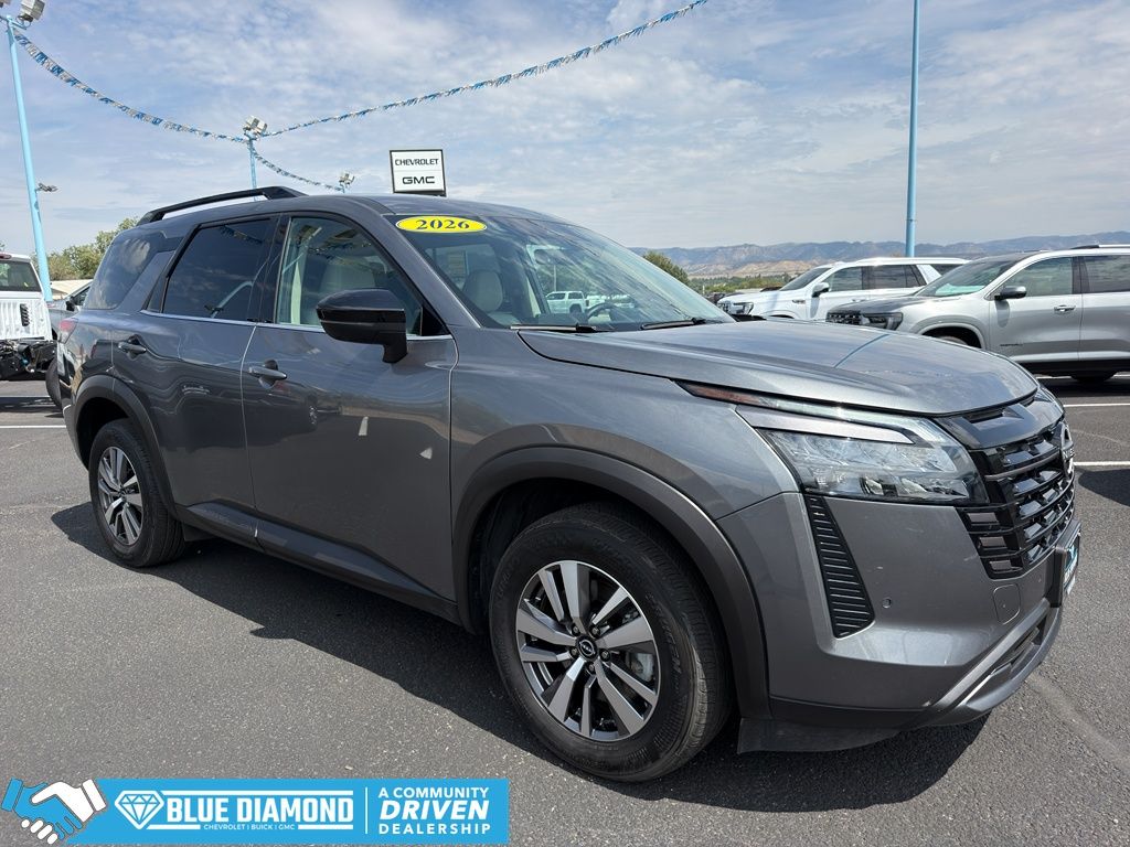 2026 Nissan Pathfinder SL