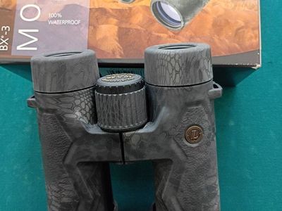 Leupold BX-3 Mojave Pro-Guide HD Binoculars 10x42mm Kryptek Typhon Waterproof