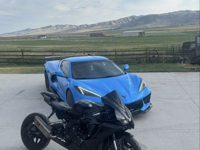 2022 Yamaha R1