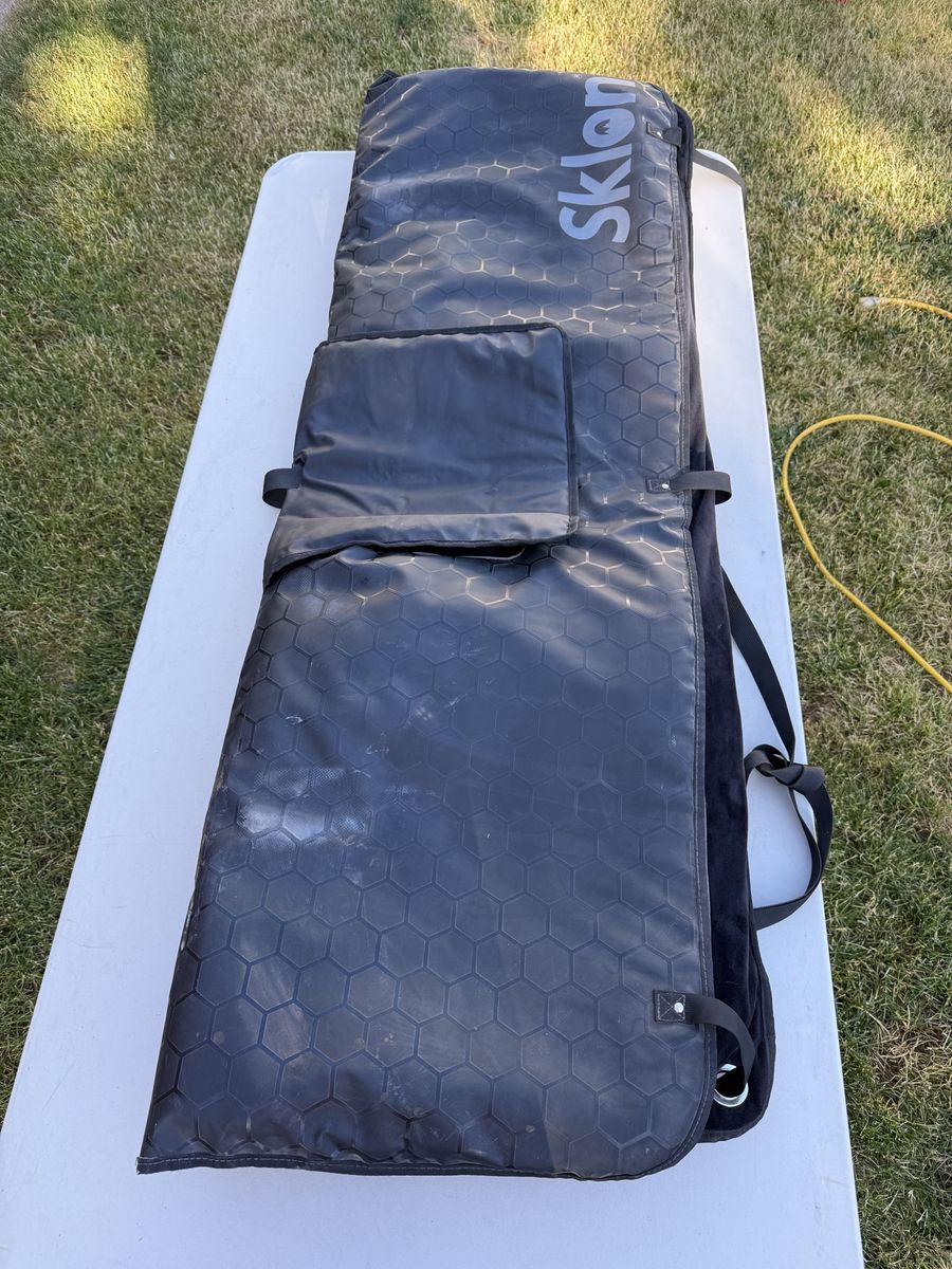 SKLON Tail gate Protector