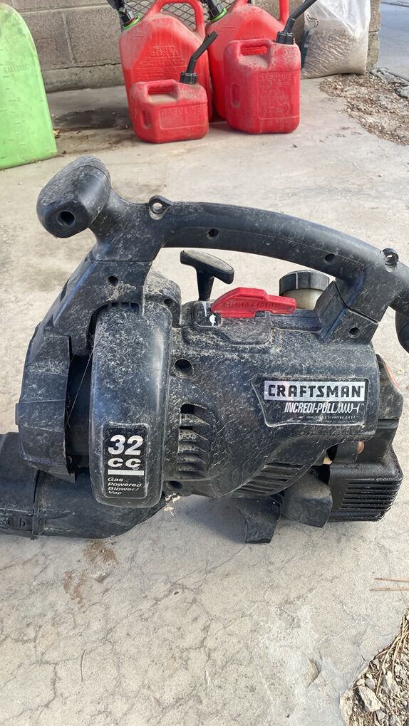 Gas Owred Leaf Blower