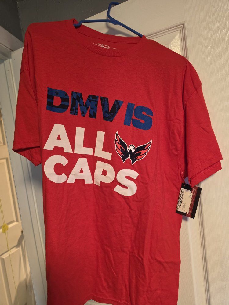 NWT Route One Apparel Washington Capitals 'DMV IS ALL CAPS' T-Shirt Size XL Red