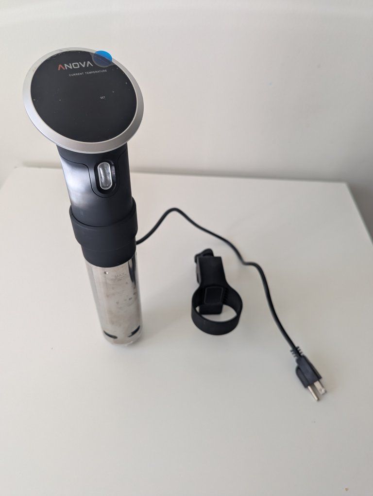 Anova Precision Cooker Sous Vide Immersion Circulator