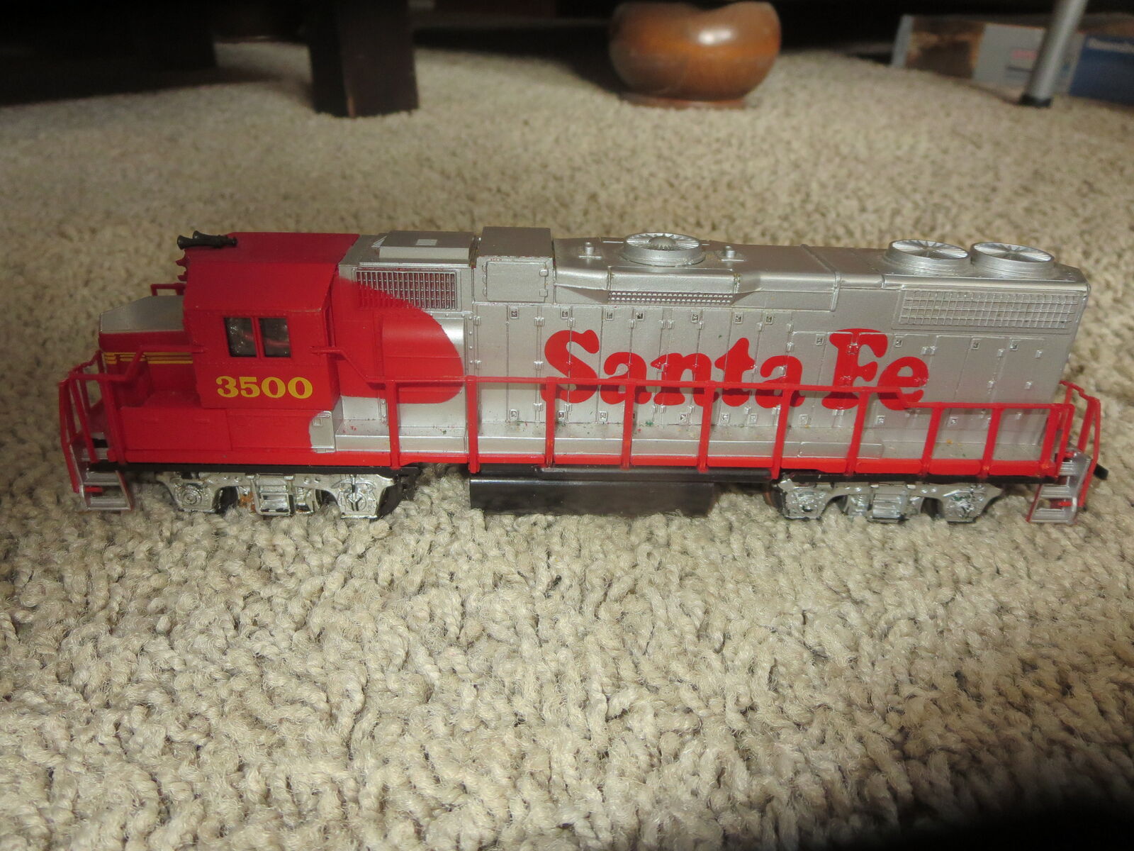 Life like Santa Fe Ho 3500 locomotive