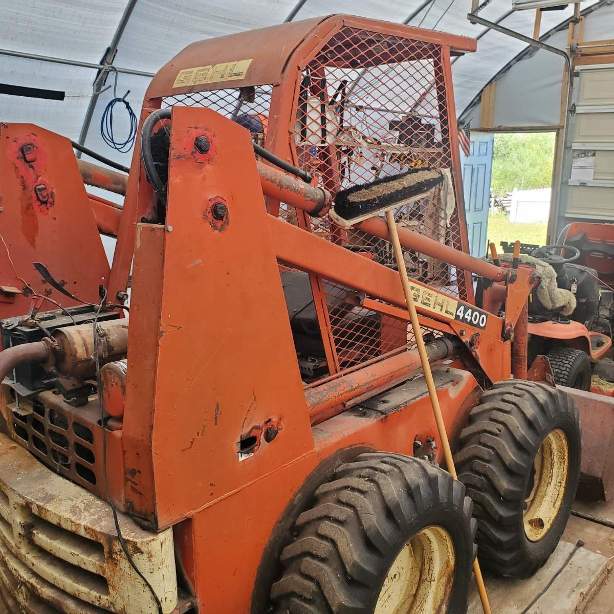 Main image 2