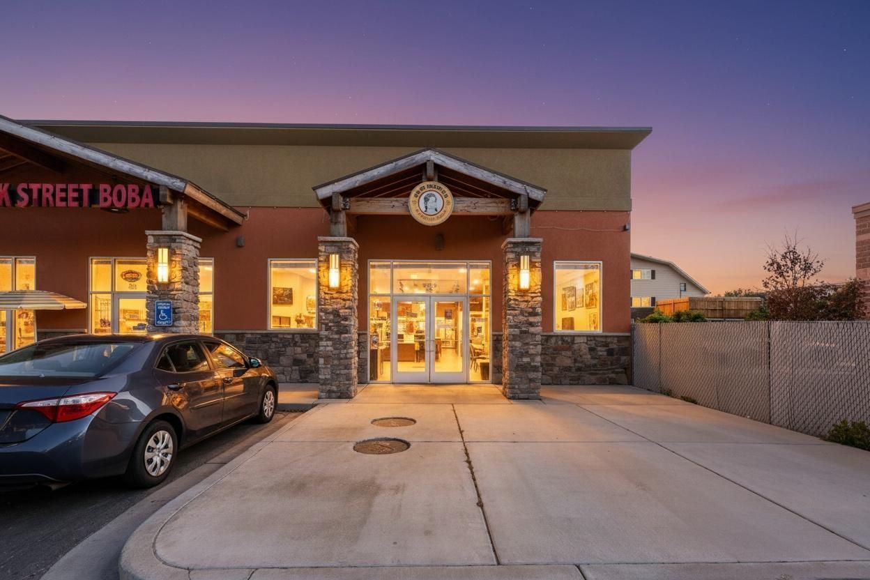 Restaurant and Equipment Included For Sale!
