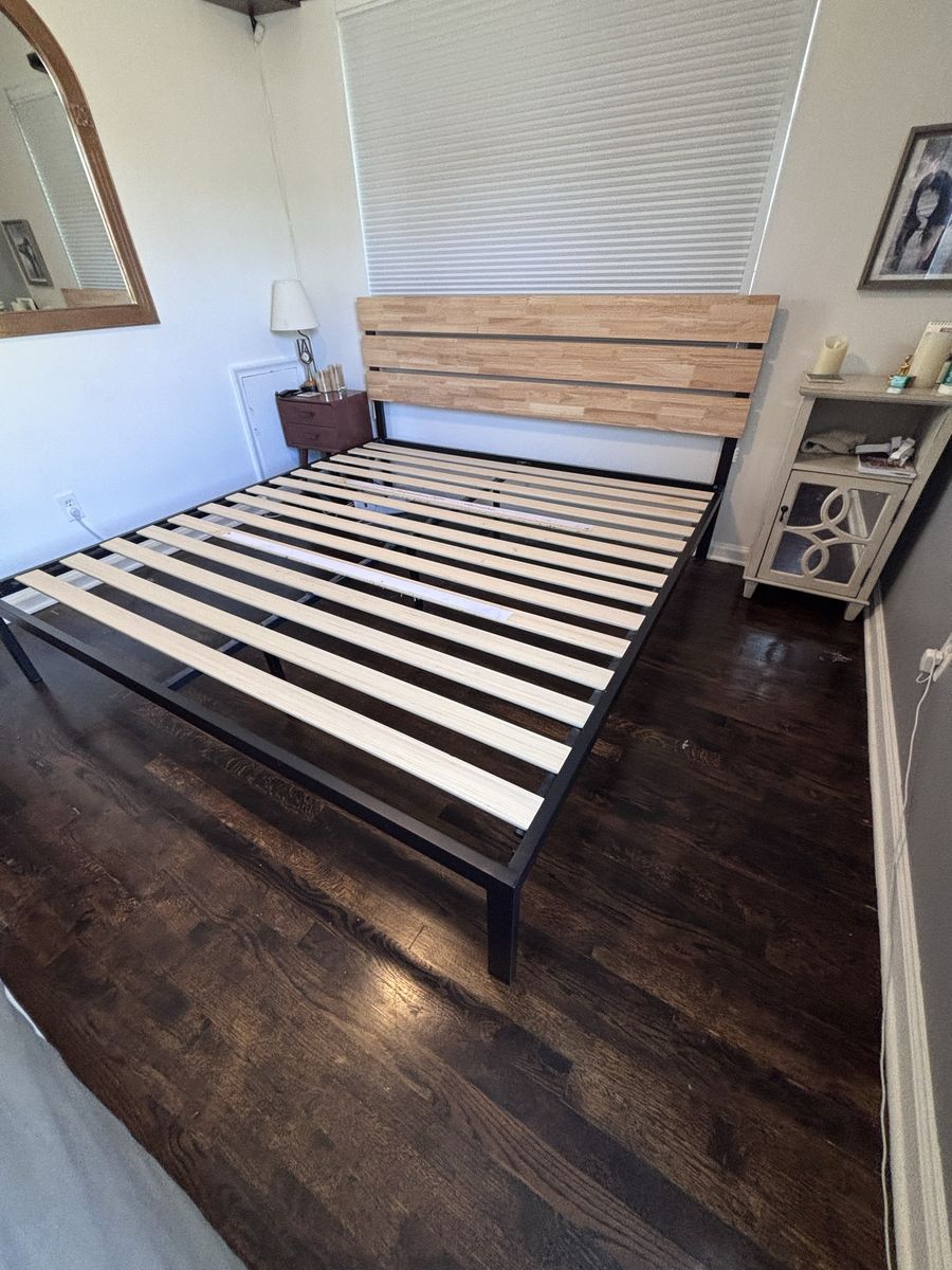King Size Metal Bed Frame with Wood Headboard & Slats - Sturdy & Modern Design