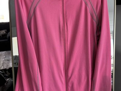Danskin Now Hot Pink Full-Zip Active Jacket