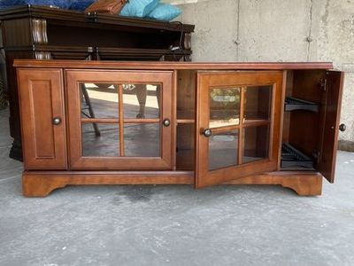 TV cabinet