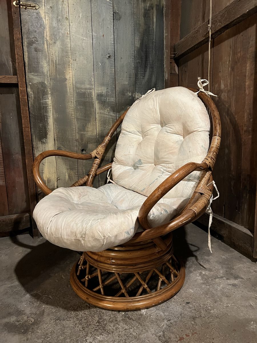 Vintage Papasan Chair