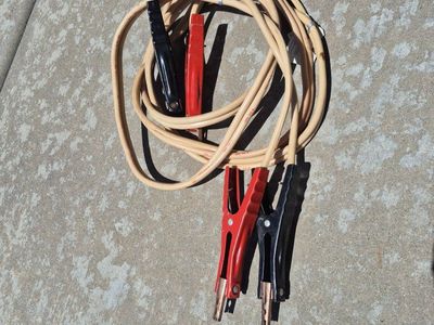 Heavy Duty 6 ga. x 15' Jumper Cables with Red and Black Clamps