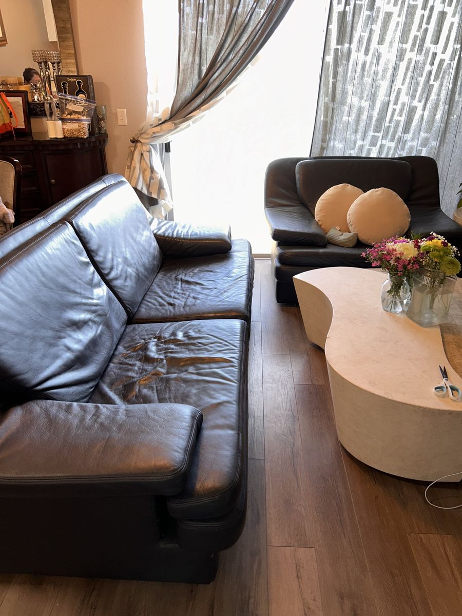 Used Black Leather Sofa & Loveseat Set - Comfortable Living Room Furniture