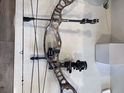 Hoyt CRX 32 - Compound Bow Hunting / Target Shooting