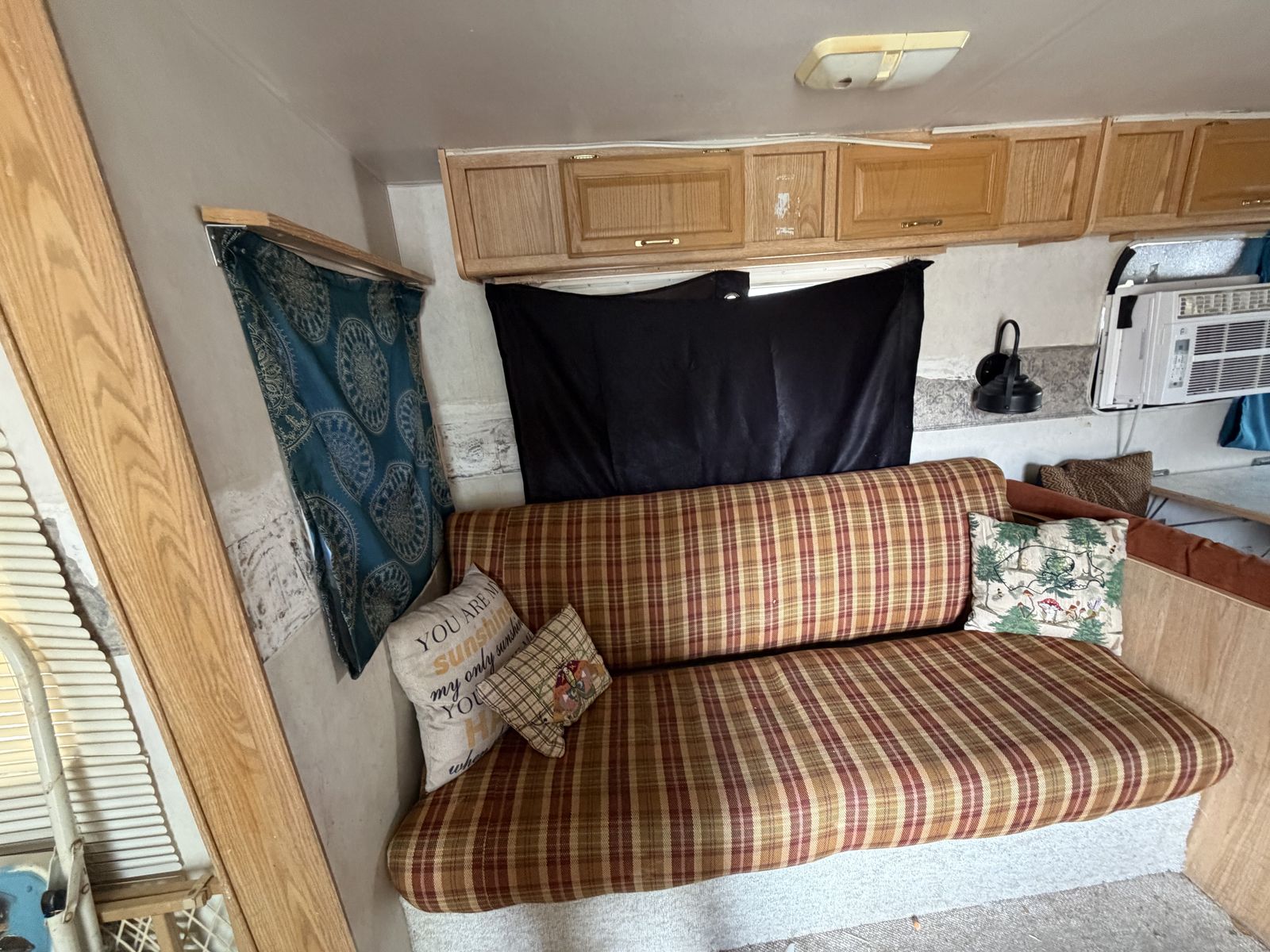 Main image 5