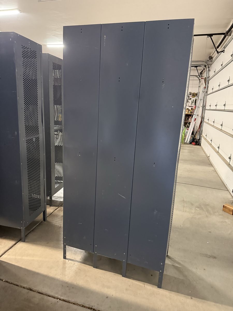 Main image 3