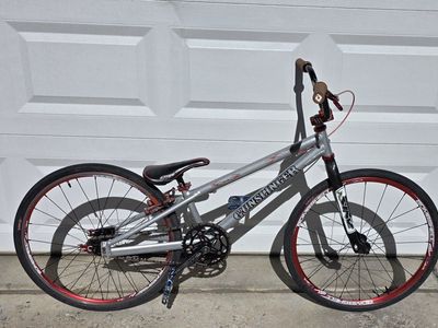 Gunslinger Silver BMX Race Bike - Bombshell Wheels & Carbon Forks