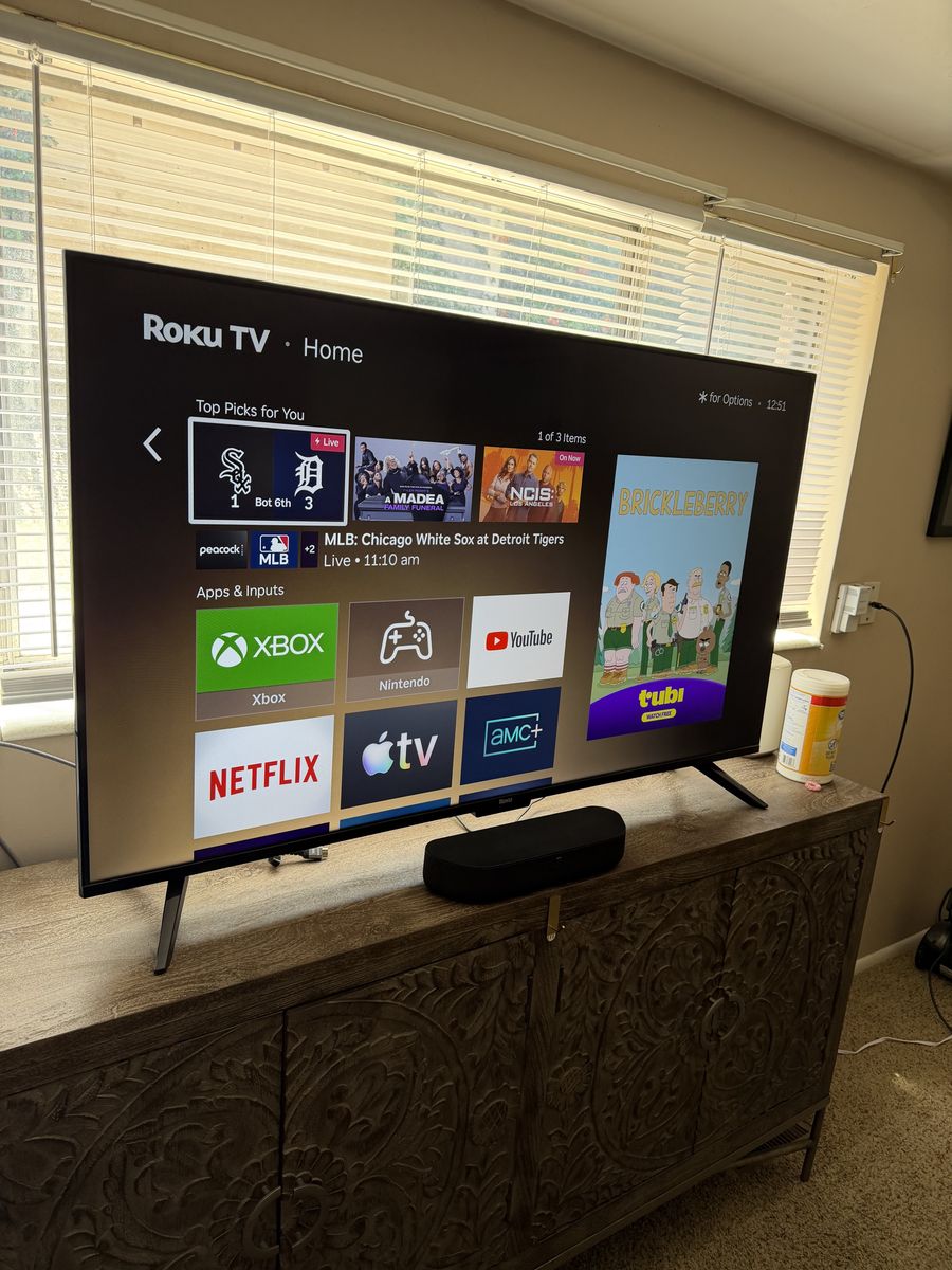55” Roku Select Series 4K Smart TV + Rechargeable Pro Remote