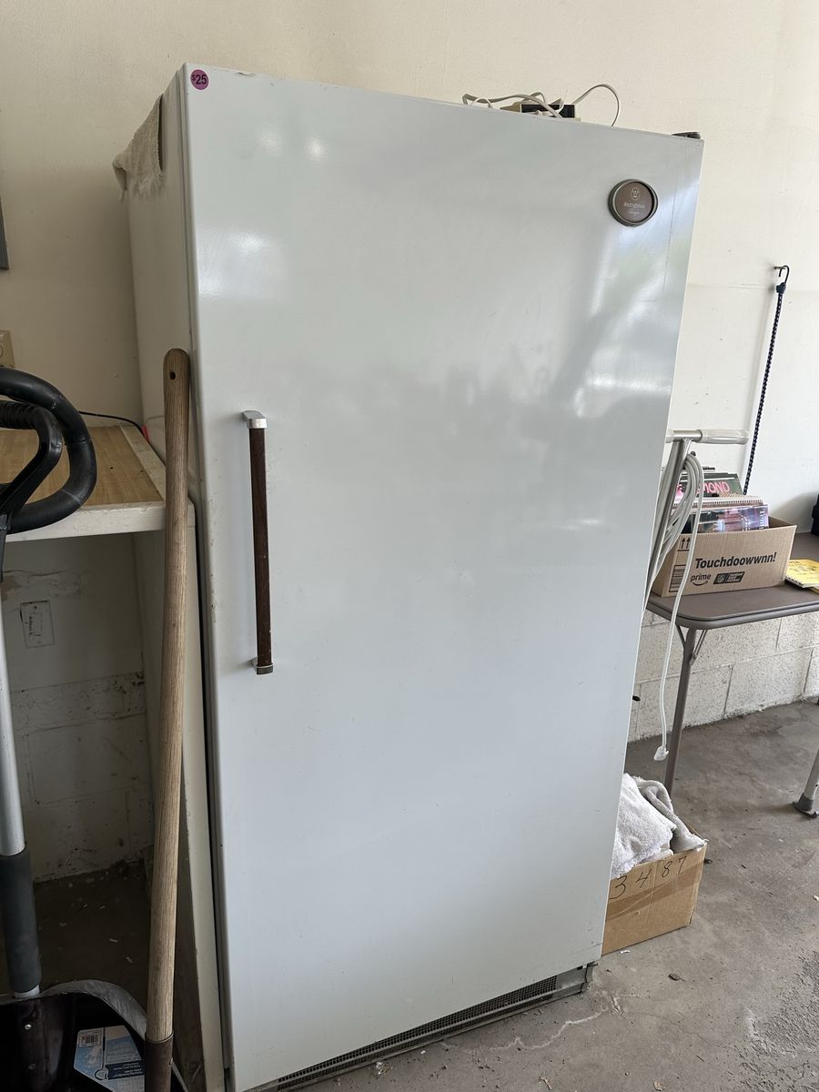 Free Freezer Still Worked Shen We Unpluged