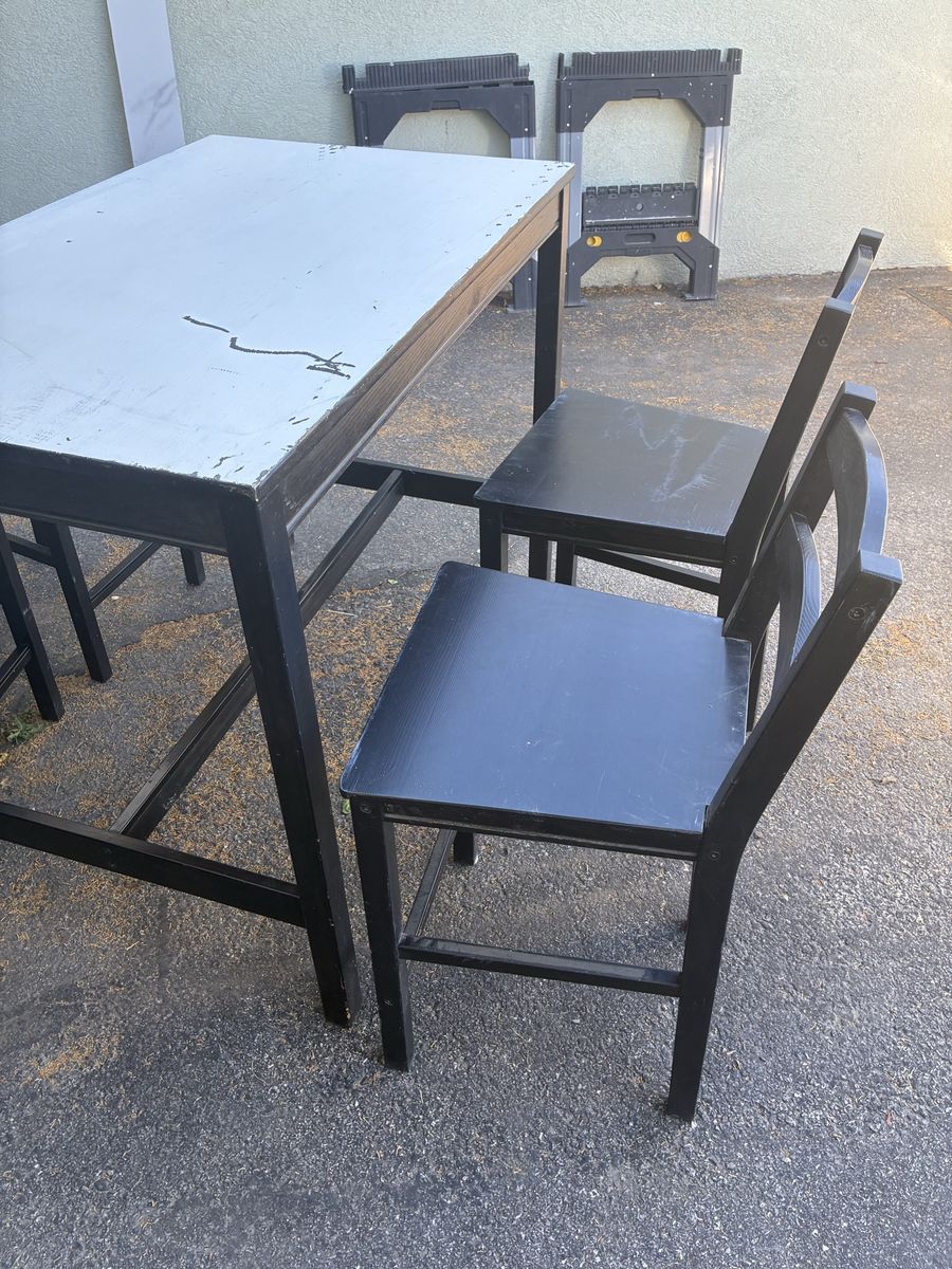 Table with chairs