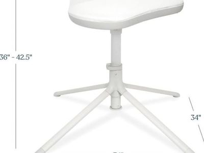 Halo swivel bassinet