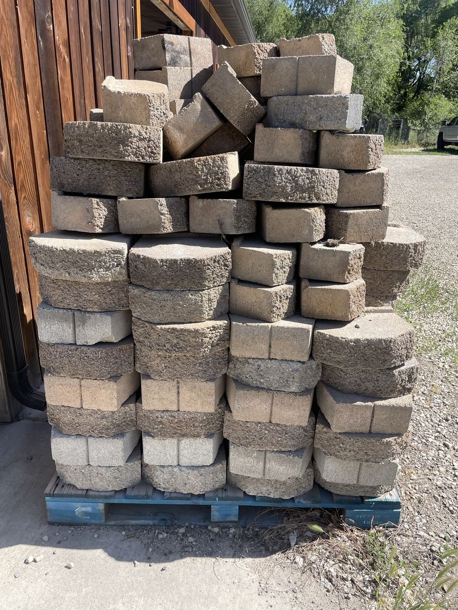 Landscape pavers
