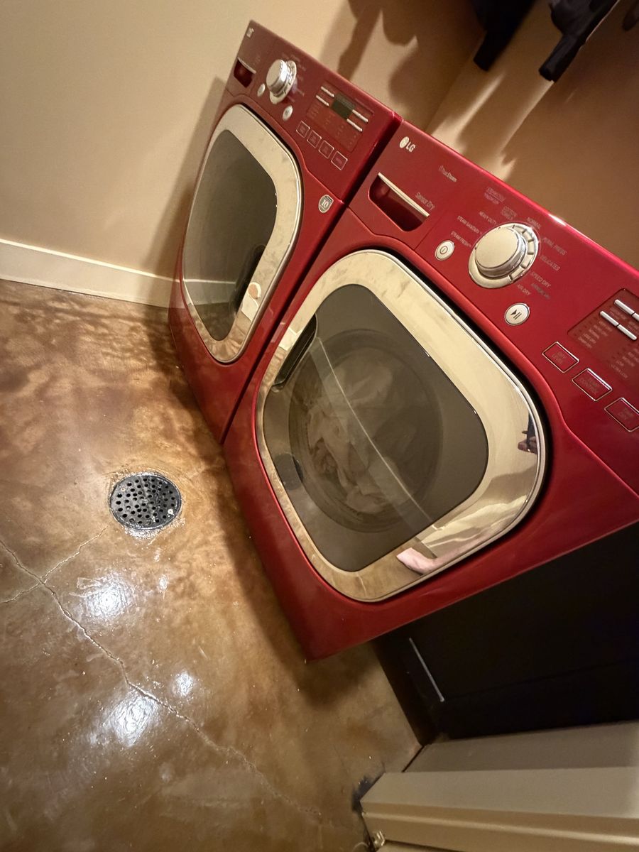 LG Front Load Laundry Pair (gas dryer)