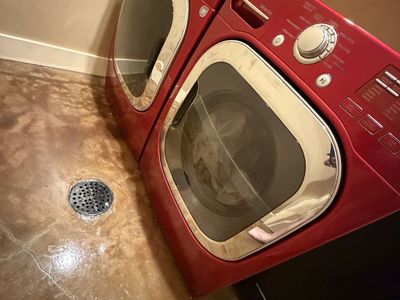 LG Front Load Laundry Pair (gas dryer)