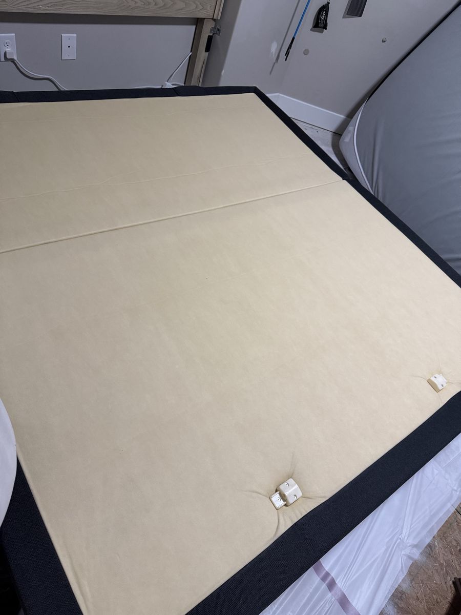 Tempur-Pedic TEMPUR-Ergo Extend Smart Adjustable Base with SleepTracker, king size