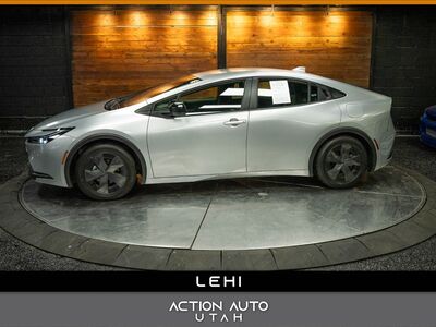 2024 Toyota Prius LE