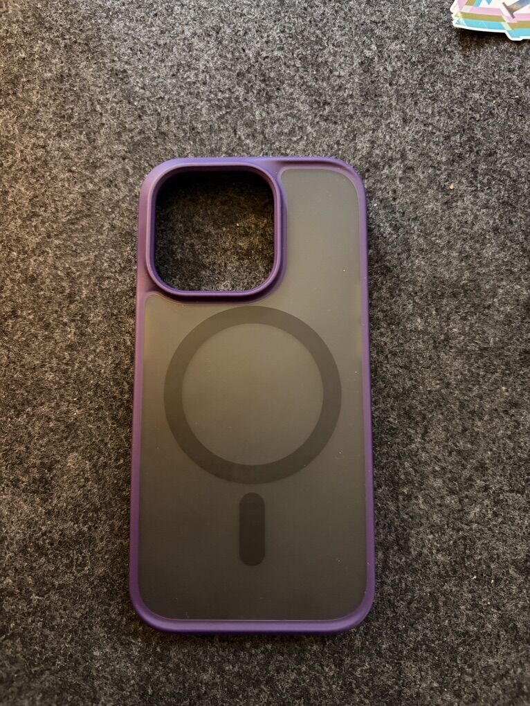 iPhone 15 Pro Magsafe Torras Shockproof Case