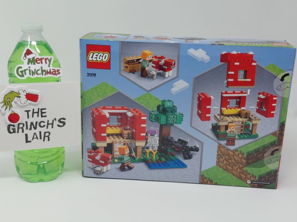 LEGO Minecraft: The Mushroom House (#21179) — FACTORY SEALED