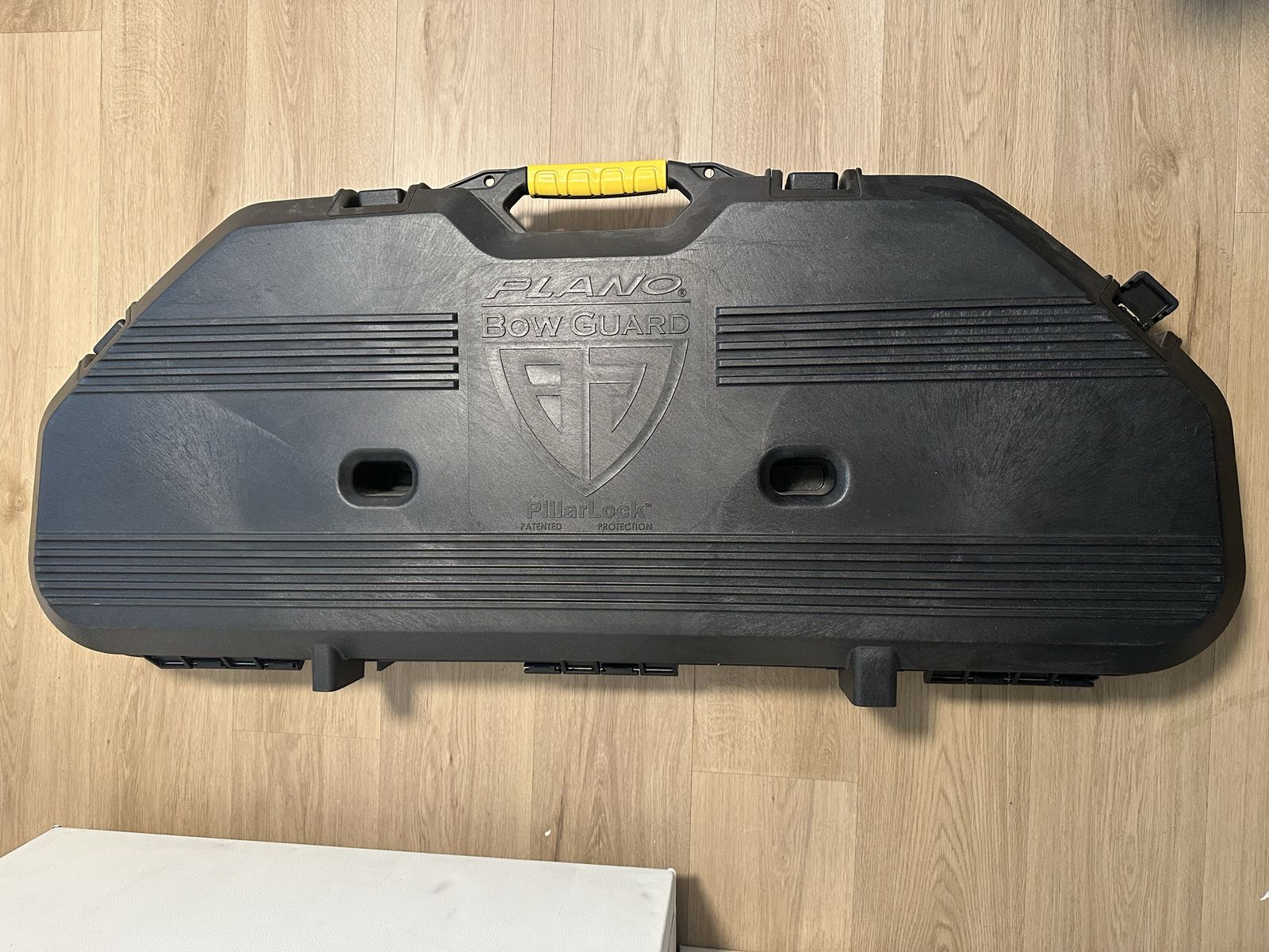 Plano Bow Guard Case