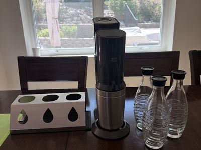Aqua Fizz Sparkling Water Machine ++