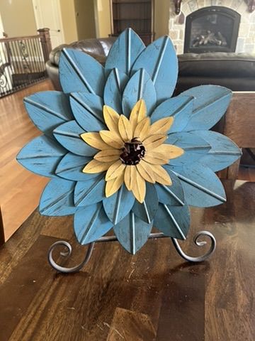 Metal Flower Decor Tabletop Sculpture Blue Yellow