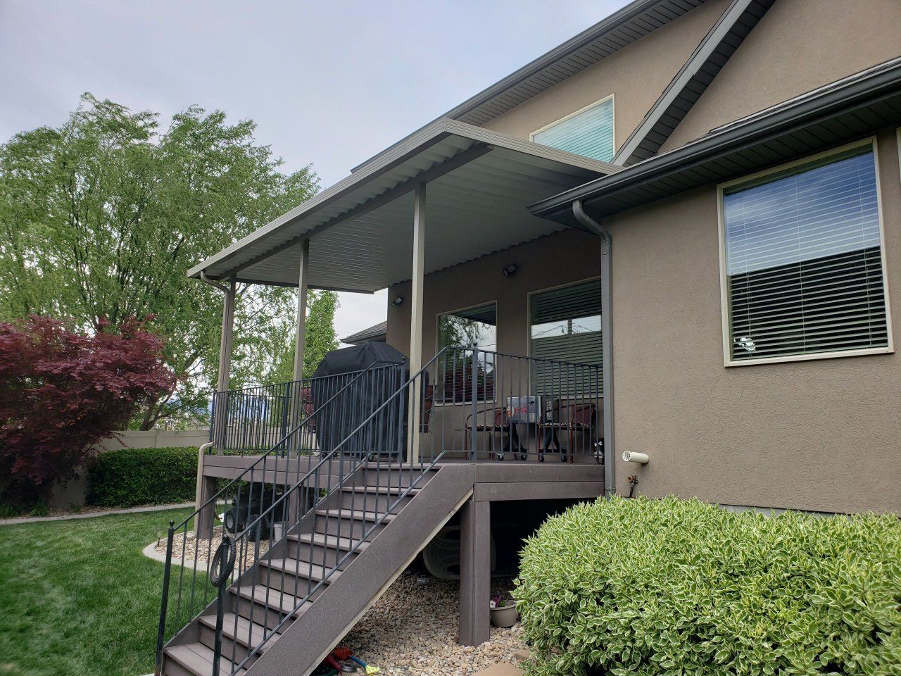 Main image 8