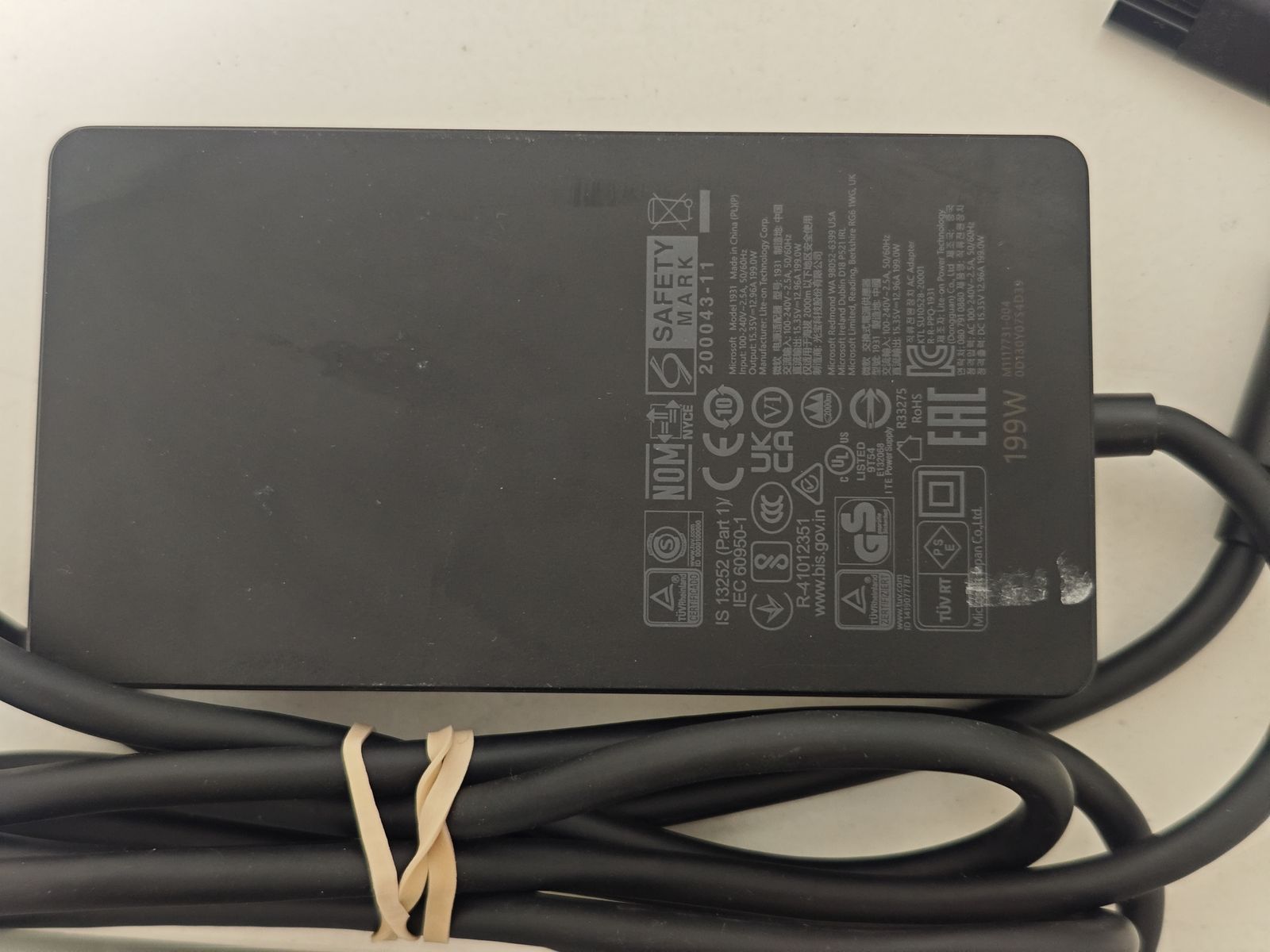 Microsoft Surface Dock 2 | 199W Power Supply | Surface Connect