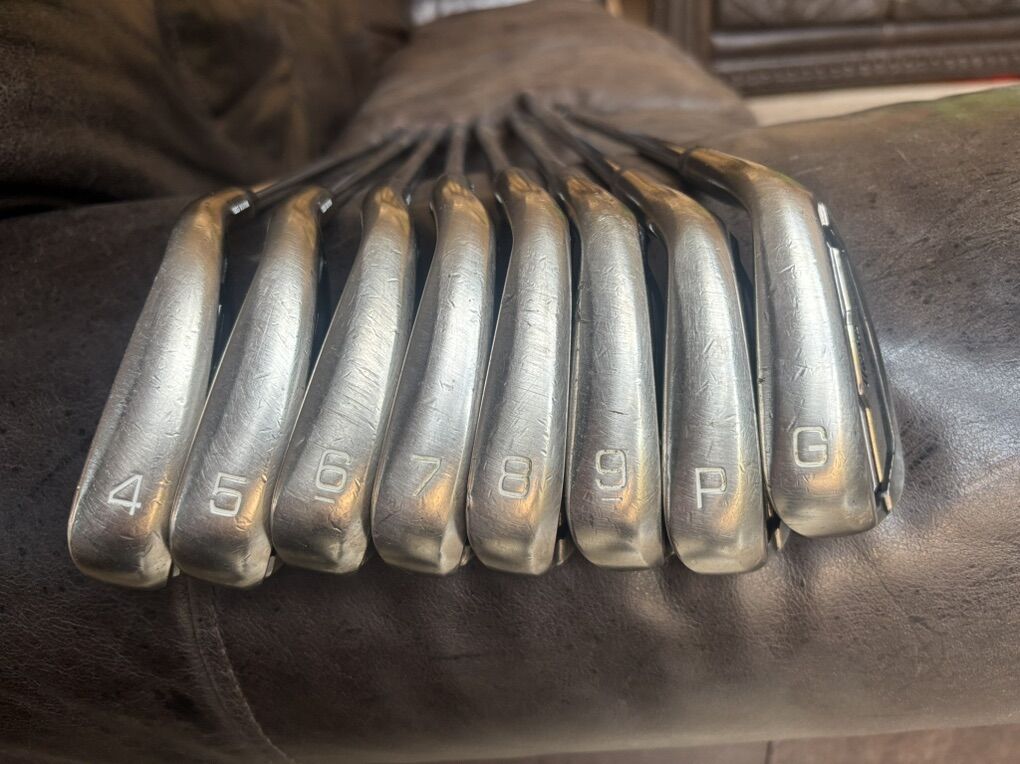 Mizuno JPX EZ Forged Irons 4-gw Steel/stiff