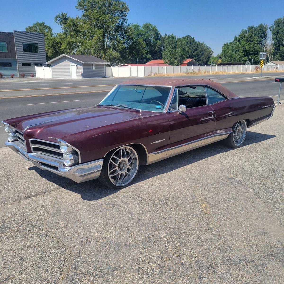 1965 Pontiac Bonneville 