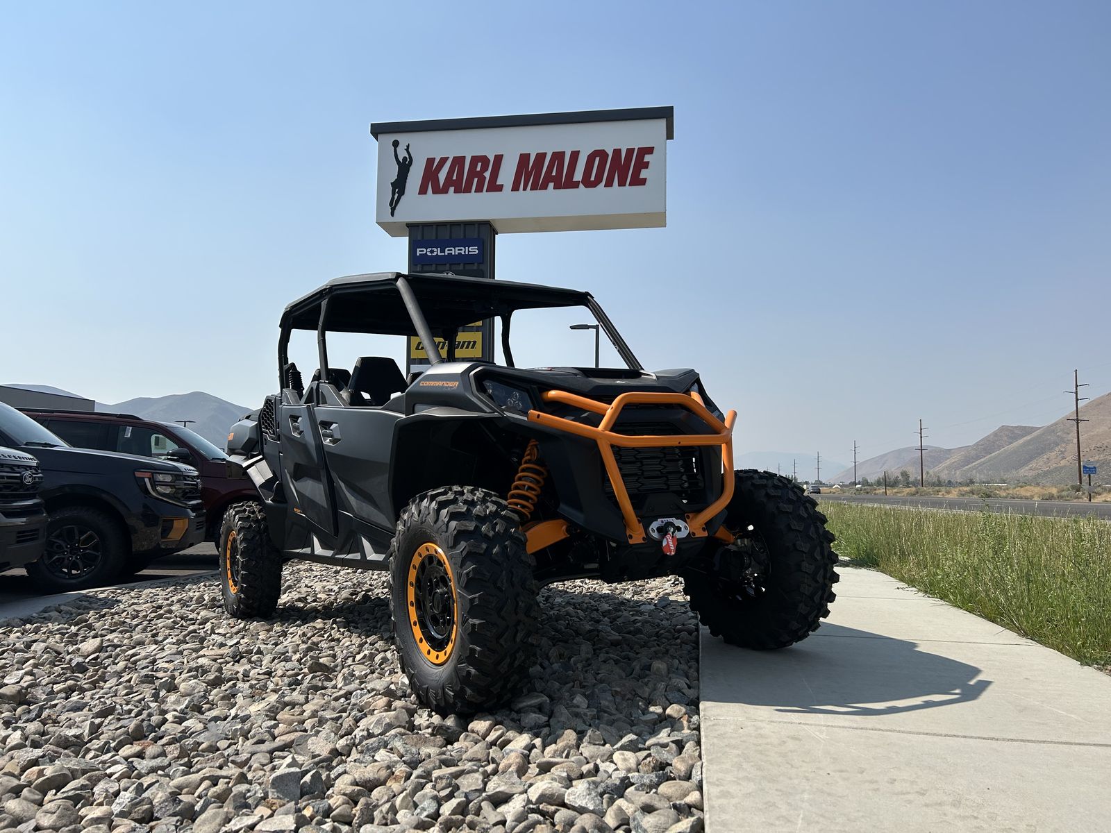 2026 Can-Am Commander MAX XT-P 1000R Mineral Grey