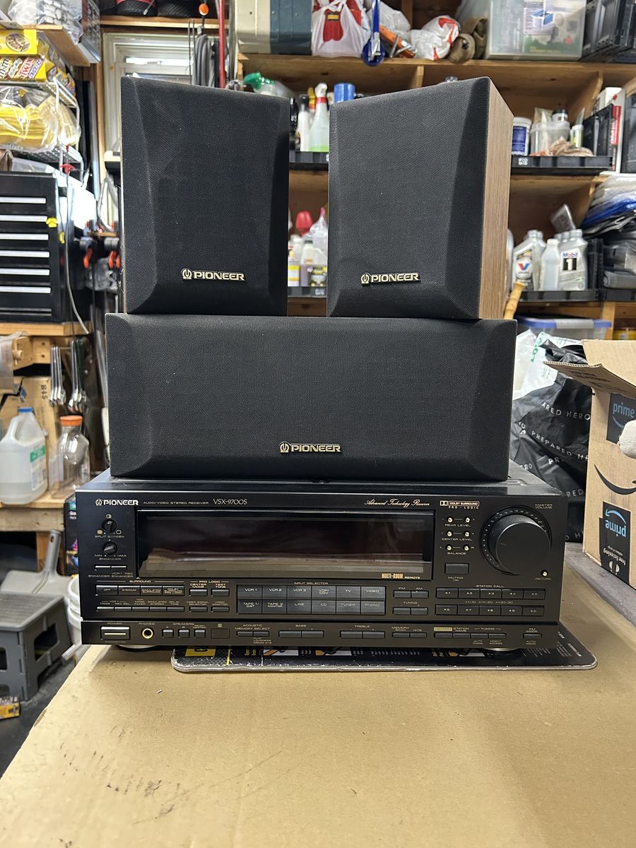 Stereo & Speakers