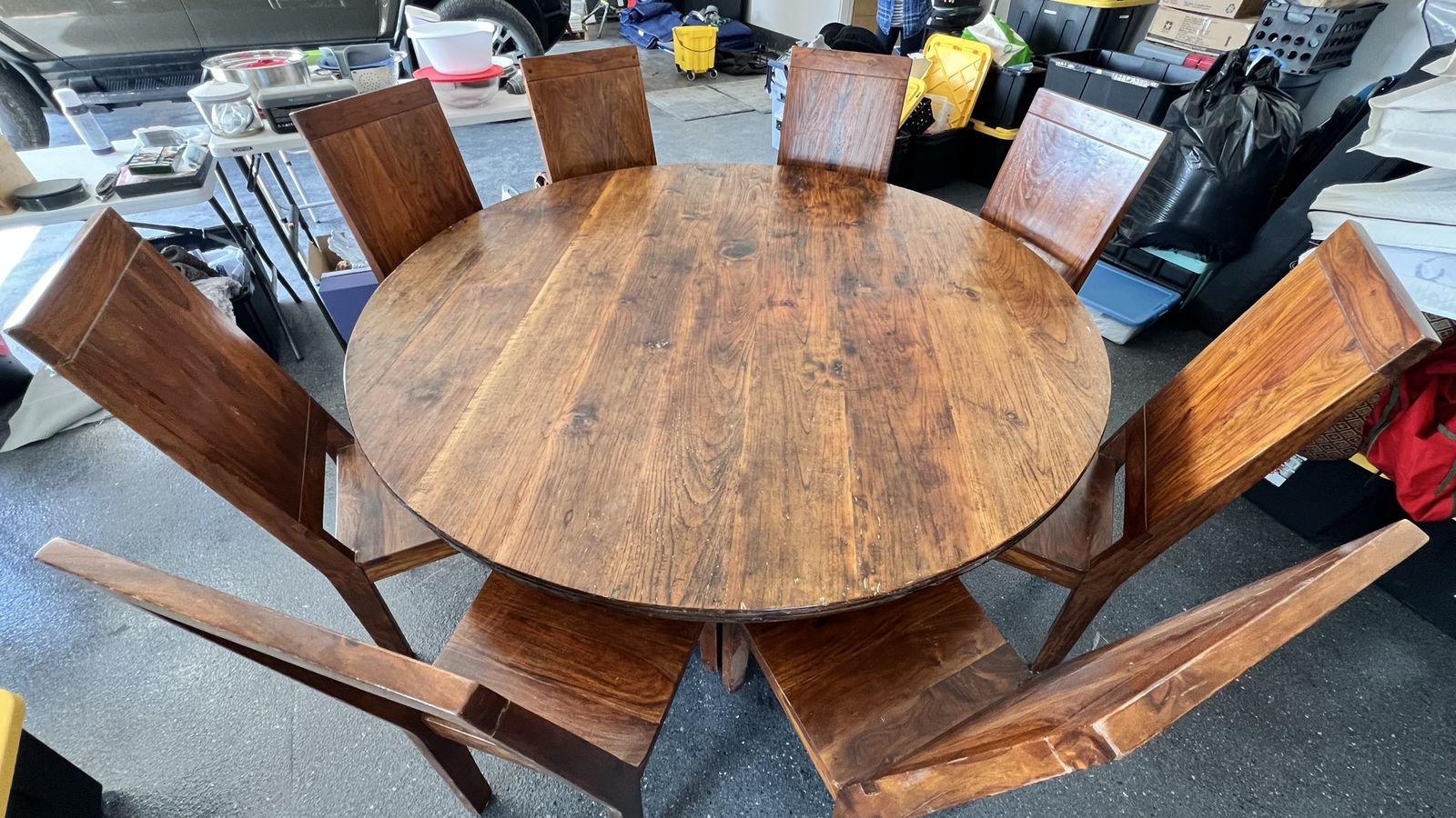 67 inch round solid wood table