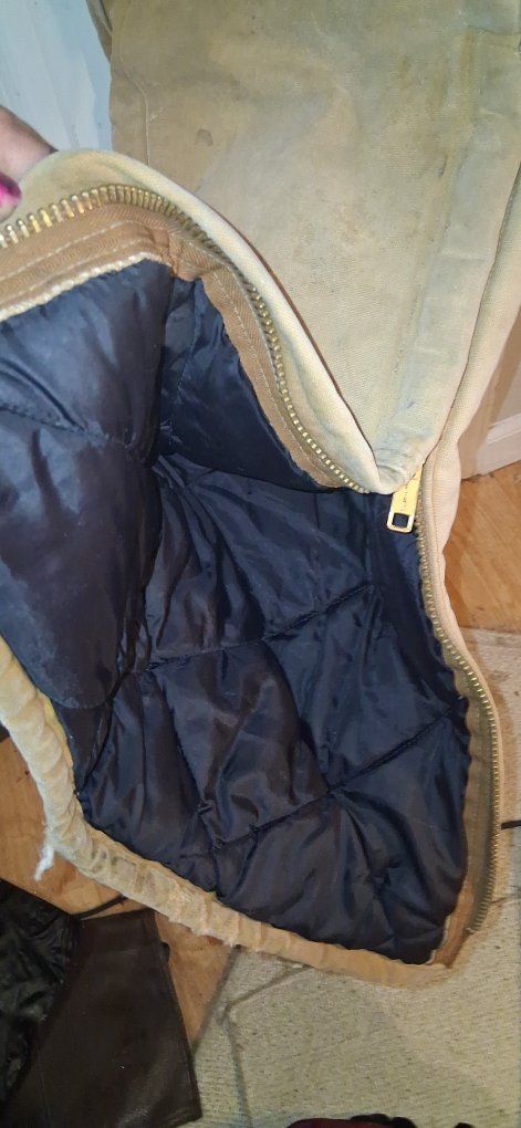 Main image 3