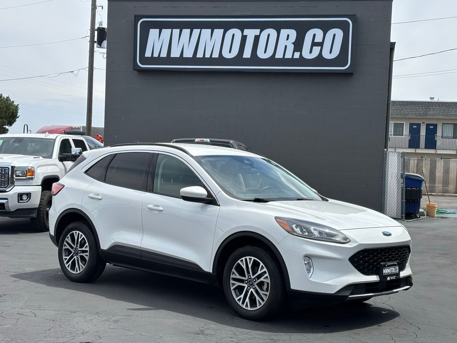 2021 Ford Escape SEL