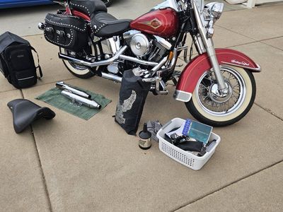 1998 Harley-Davidson Heritage Softail Classic FLSTC